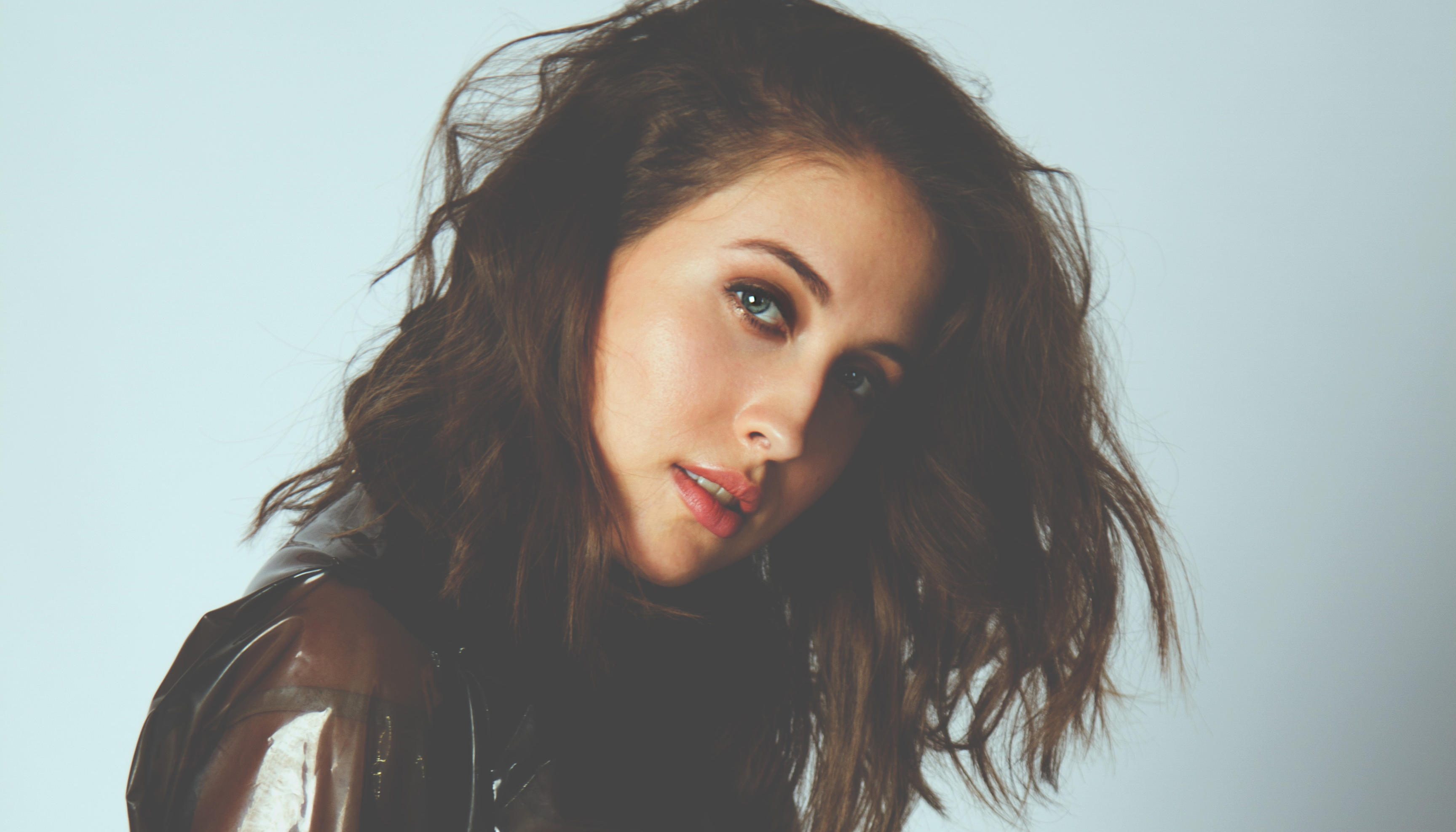 Элис мертон no roots. Merton. Alice Merton. Алис Мертон но Ротс. Alice Merton no roots.