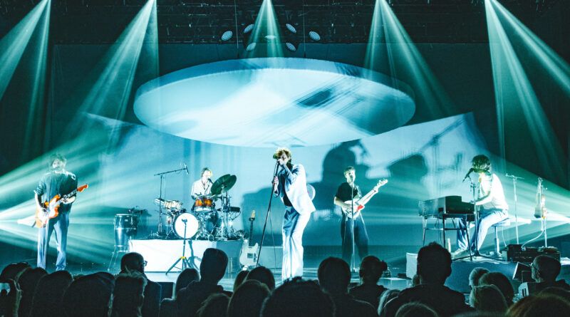 Warhaus, la fin d’un karaoke tour à Nancy