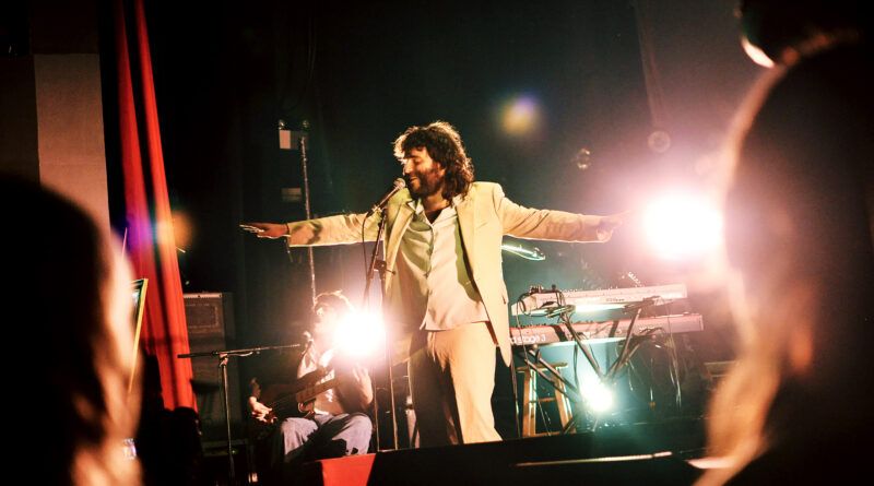 Le Show Dassin d’Étienne Coppée, à la vie à l’amour Le Show Dassin d’Étienne Coppée, à la vie à l’amour