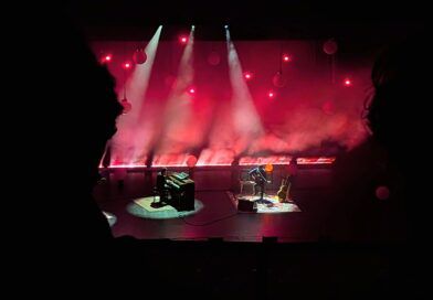 Gregory Alan Isakov à Wilfrid-Pelletier ou la magie des contrastes Gregory Alan Isakov à Wilfrid-Pelletier ou la magie des contrastes