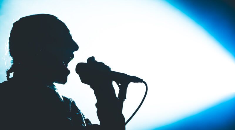 La Route du Rock hiver 2026 : un vendredi bien vénère